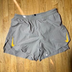 NWOT Nike Dri-Fit Aeroswift 4" Brief Lined Running Shorts Sz. S
